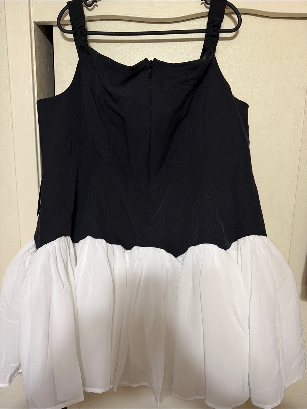 Contrast Tutu Mini Dress - Picture 6 of 6